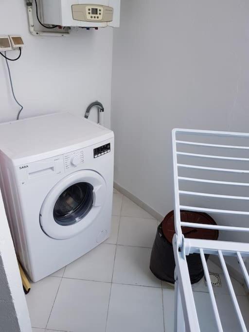 Lovely Apartment Near Tunis Mall - Lac2 Tunis Bagian luar foto